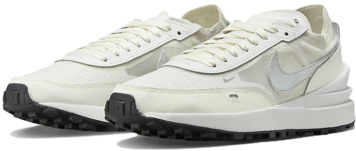 (W) Nike Waffle One Summit White Sail Putih قمis FB1298-100 Lookbook (W) Nike Waffle One Summit White Sail Putih قمis FB1298-100