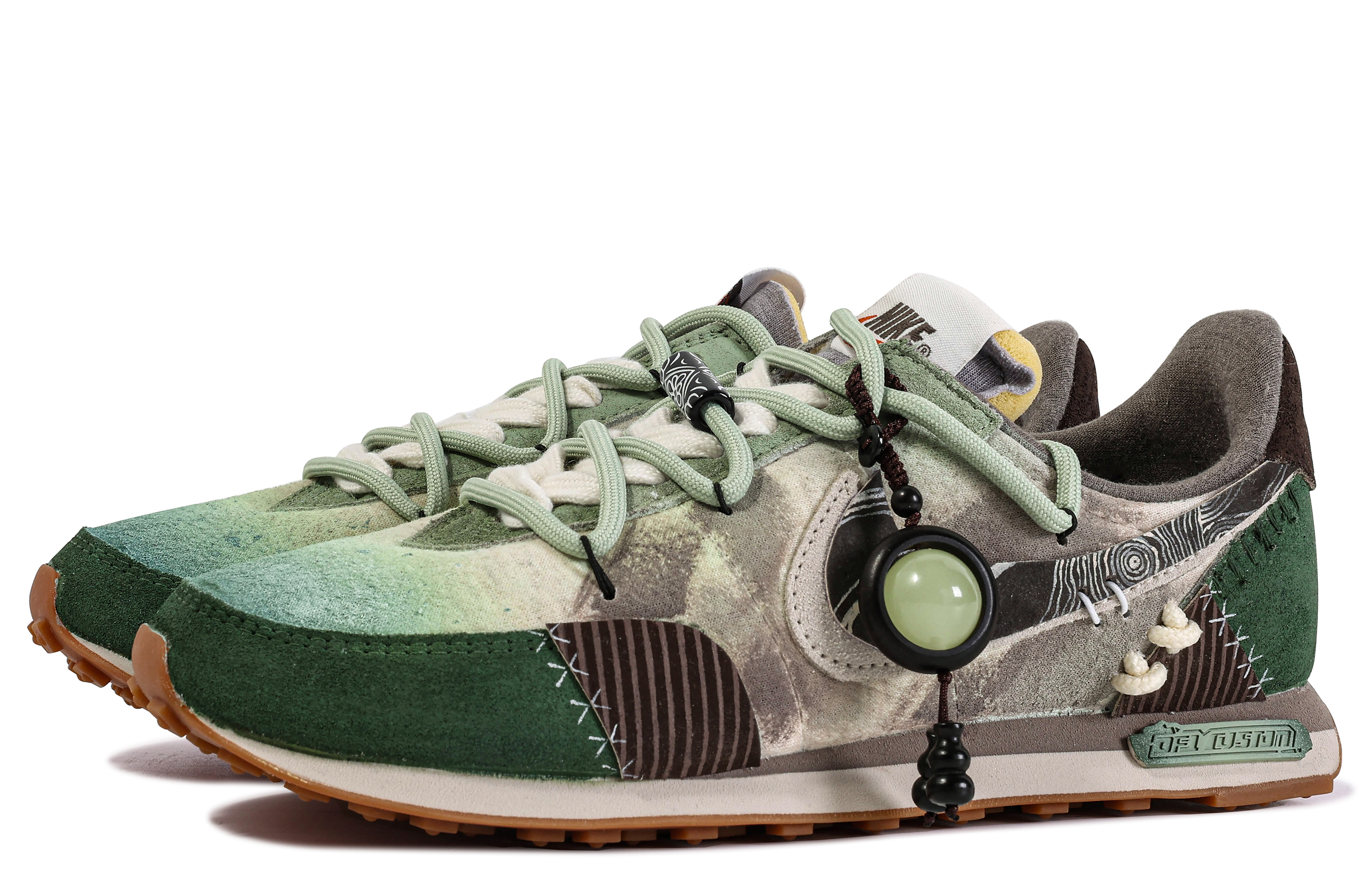 Purchase (W) （レディース）ナイキ ワッフルトレーナー2「ダ・ヴィンチ カスタムグリーン-ブラウン」DO2345-120-450540 DO2345-120-450540