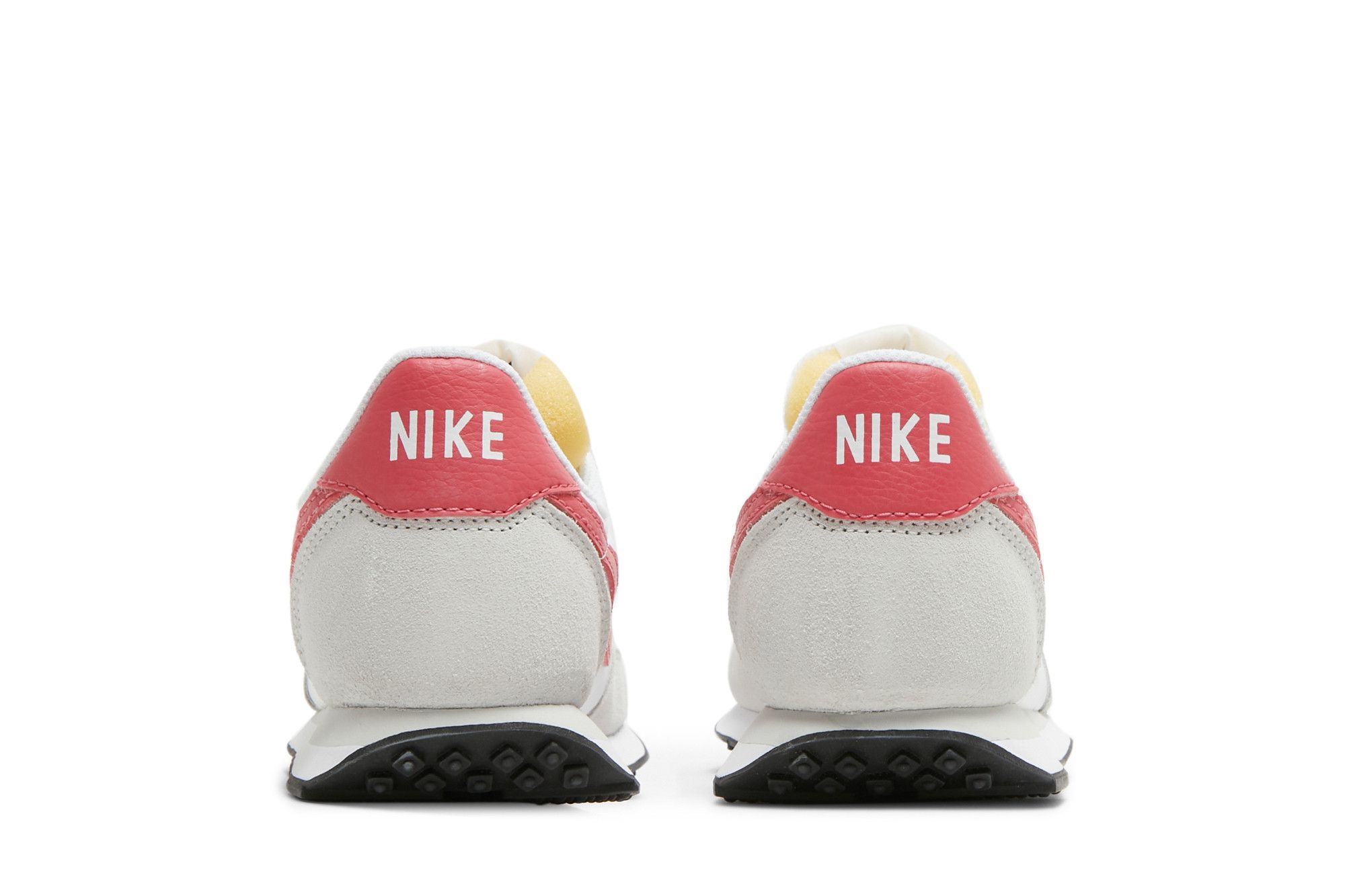 Sizing (W) Nike Waffle Trainer 2 ''Photon Dust Archaeo Pink'' Sneakers DA8291-003