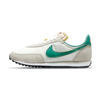 (W) Nike Waffle Trainer 2 Light Bone Green