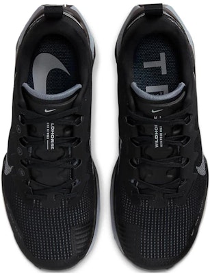 (W) Nike Wildhorse 8 'Hitam Serigala Abu-abu' DR2689-001 Shop (W) Nike Wildhorse 8 'Hitam Serigala Abu-abu' DR2689-001