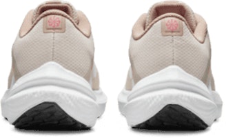 (W) 耐克 Winflo 10 跑鞋 DV4023-100 Details for (W) 耐克 Winflo 10 跑鞋 DV4023-100