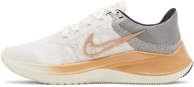 (W) Nike Winflo 8高级版「帆白金属铜币」 DA3056-101 Lookbook (W) Nike Winflo 8高级版「帆白金属铜币」 DA3056-101