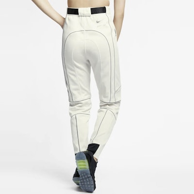 (W) ナイキ x AMBUSH レトロ 3Mリフレクタートラックパンツ 白 限定版 AQ9230-030 Purchase (W) ナイキ x AMBUSH レトロ 3Mリフレクタートラックパンツ 白 限定版 AQ9230-030