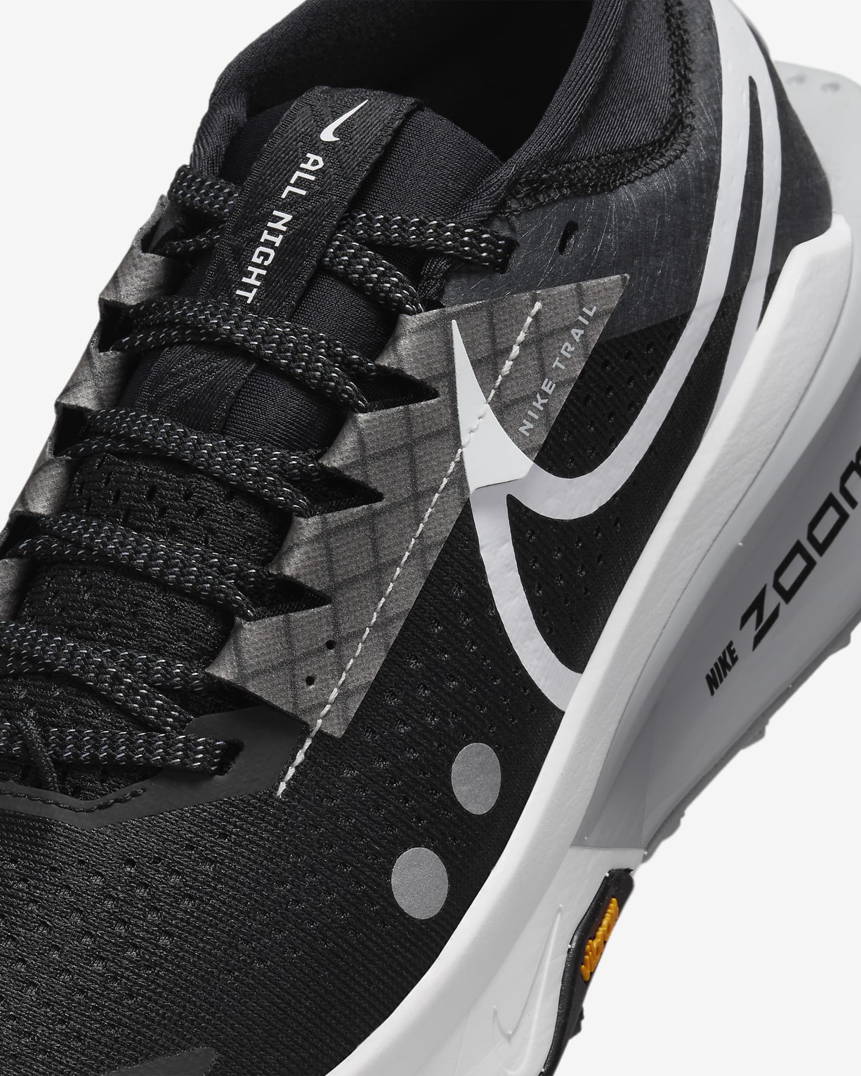 Sizing (W) 耐克 Zegama 2 '黑狼灰' FD5191-001