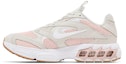 Lookbook (W) Nike Zoom Air Fire 'Light Bone Pale Coral' dalam warna Tulang Cerah & Coral Pucat CW3876-003