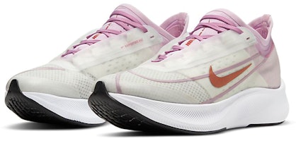 (W) 나이키 줌 플라이 3 "화이트 라이트 아크틱 핑크 브론즈" AT8241-103 Lookbook (W) 나이키 줌 플라이 3 "화이트 라이트 아크틱 핑크 브론즈" AT8241-103