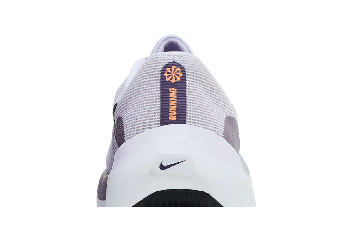 (Women) Nike Zoom Fly 5 'Barely Grape' DM8974-500