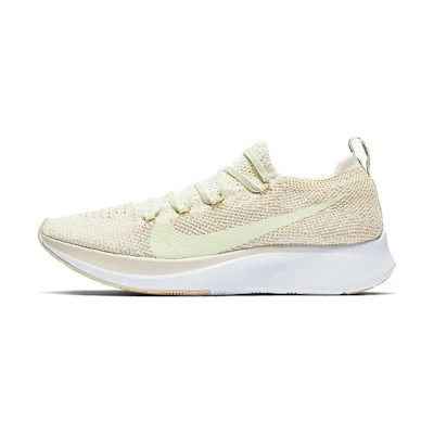 (W) Nike Zoom Fly Flyknit 'Light Cream'