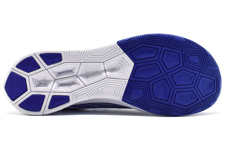 Shop Nike Zoom Fly SP 低筒 跑步鞋 女款 白紫