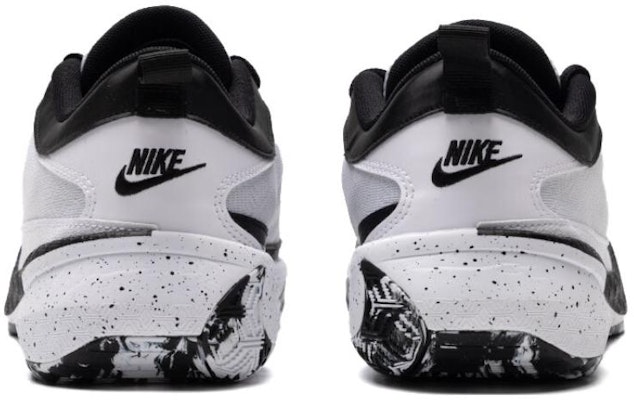 (W) Nike Zoom Freak 5 'Putih Bertapak Rendah' DZ4486-100(YC) Lookbook (W) Nike Zoom Freak 5 'Putih Bertapak Rendah' DZ4486-100(YC)