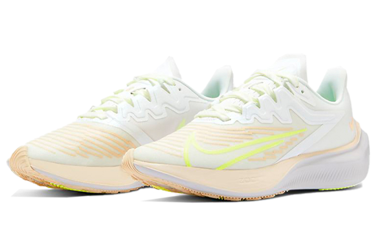 Lookbook (W) Nike Zoom Gravity 2 CK2569-101