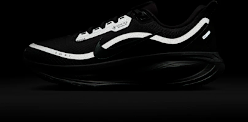(W) Nike Zoom Vomero 18 GORE-TEX Hitam/Anthracite HQ7002-001 1