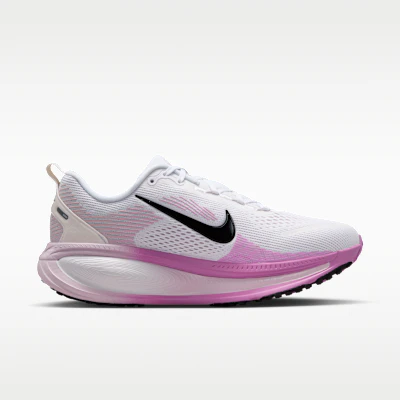 (W) Nike Zoom Vomero 18 Wit/Bleached Lilac/Light Magenta/Zwart IF0515-105 Lookbook (W) Nike Zoom Vomero 18 Wit/Bleached Lilac/Light Magenta/Zwart IF0515-105