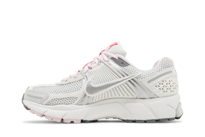 (Women) Nike Zoom Vomero 5 520 Pack 'White Pink'