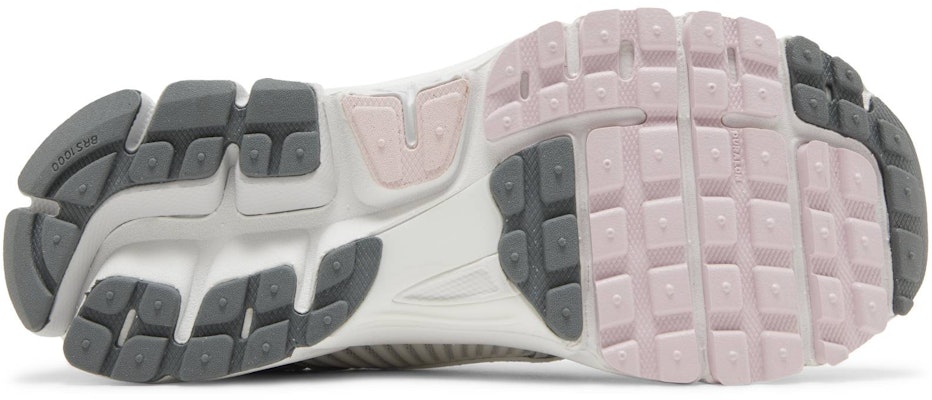 (Women) Nike Zoom Vomero 5 520 Pack 'White Pink' FN3695-001 Shop (Women) Nike Zoom Vomero 5 520 Pack 'White Pink' FN3695-001