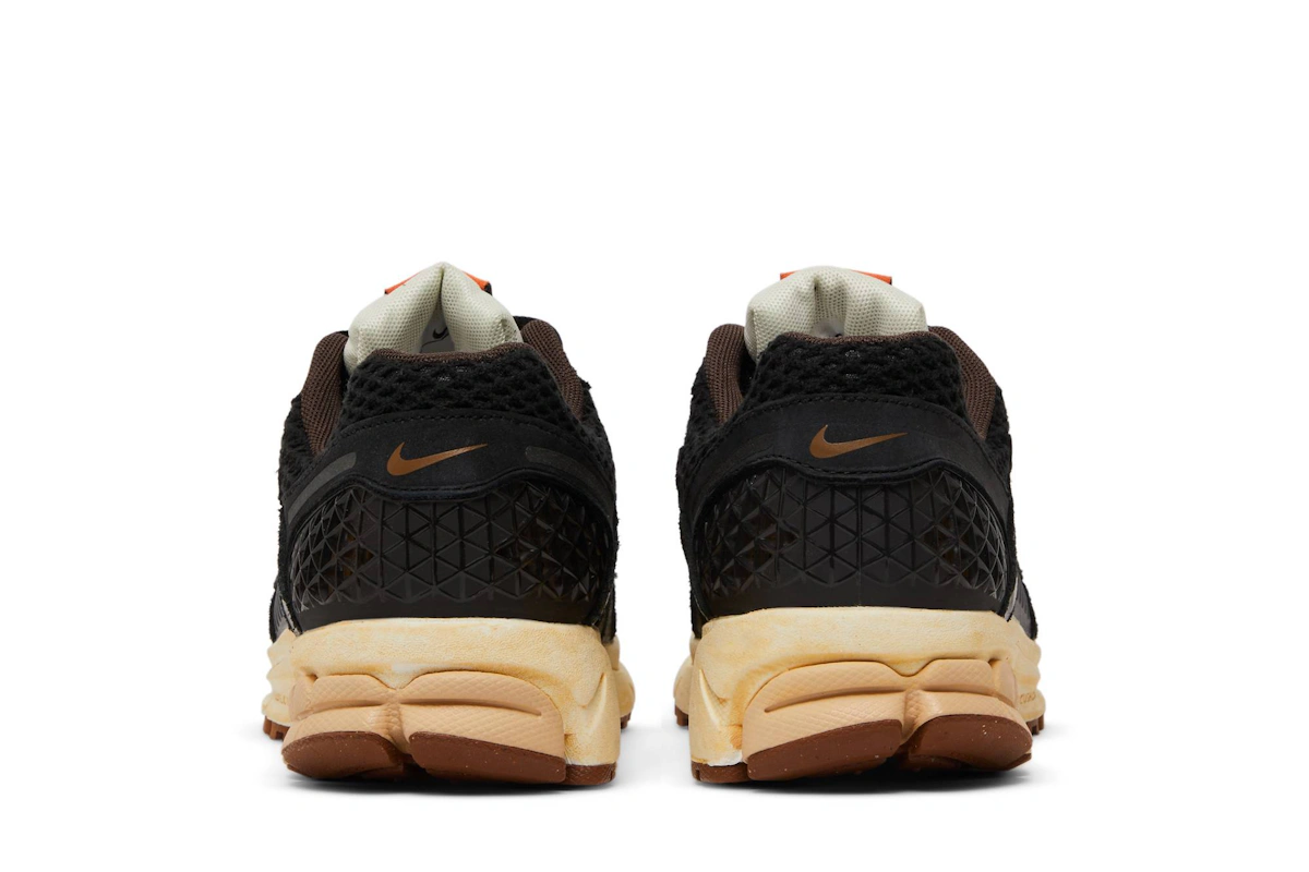 (Women) Nike Zoom Vomero 5 'Black Sesame'