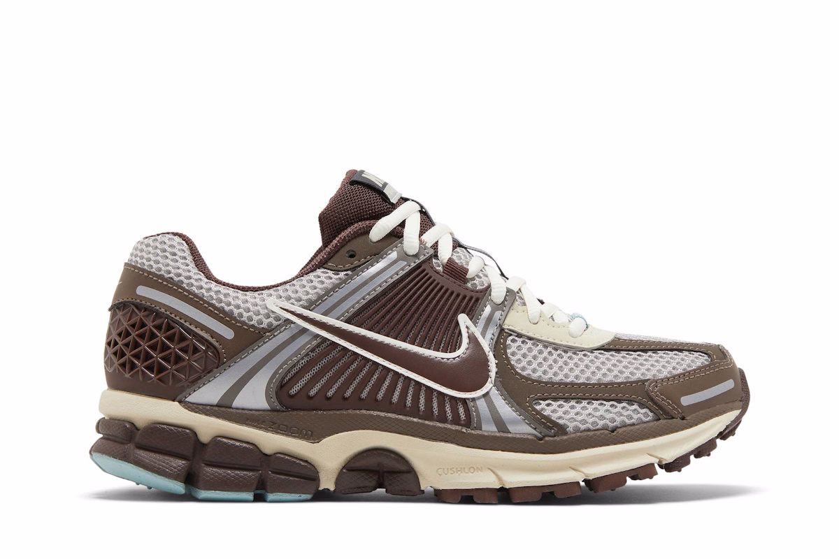(Women) Nike Zoom Vomero 5 'Earth Fossil'