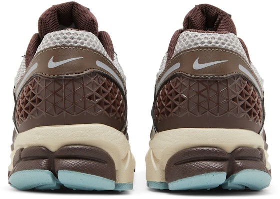 (Women) Nike Zoom Vomero 5 'Earth Fossil' FD9920-022 Details for (Women) Nike Zoom Vomero 5 'Earth Fossil' FD9920-022