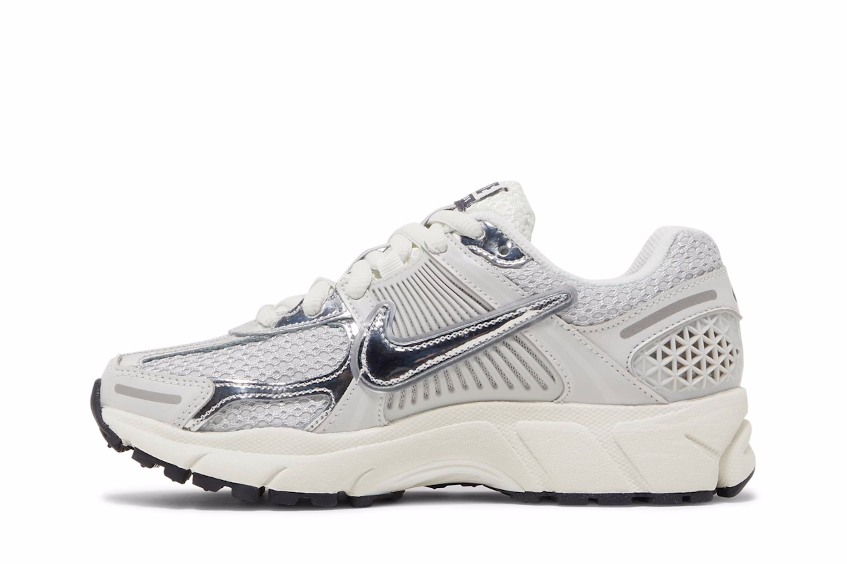 (Women) Nike Zoom Vomero 5 'Photon Dust'