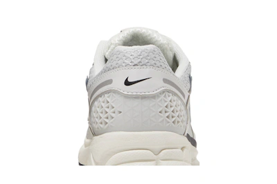 (Women) Nike Zoom Vomero 5 'Photon Dust'