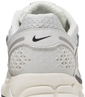 (Women) Nike Zoom Vomero 5 'Photon Dust' FD0884-025 Sizing (Women) Nike Zoom Vomero 5 'Photon Dust' FD0884-025