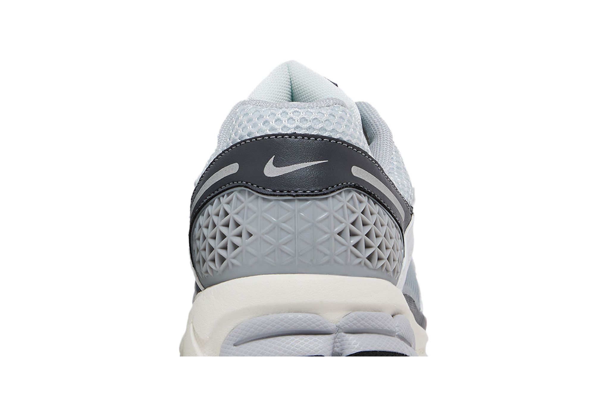Sizing (W) Nike Zoom Vomero 5 ''Wolf Grey Cool Grey'' Herrenschuhe Grau FD9919-001