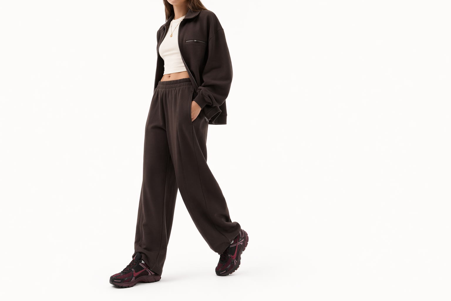 Order (Women) Nike Zoom Vomero 5 Black/Burgundy Crush/Burgundy Ash/Dark Team Red IB8929-002