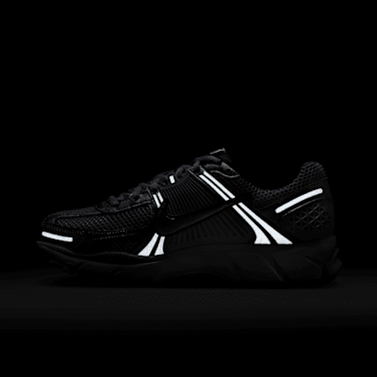 (Women) Nike Zoom Vomero 5