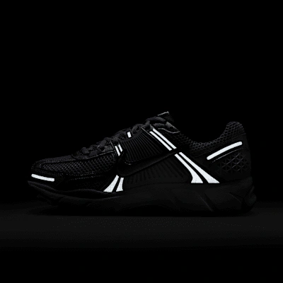 (Women) Nike Zoom Vomero 5