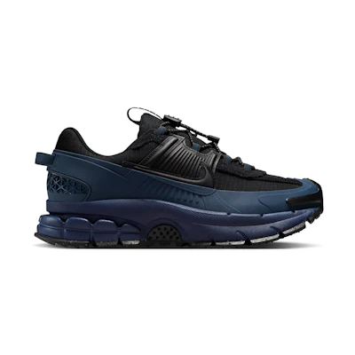 (W) Nike Zoom Vomero Roam Winterized 'Midnight Navy'