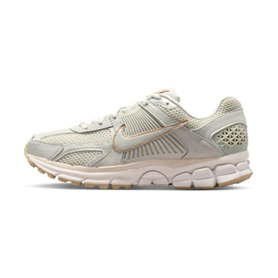(W) Nike Zoom Vomero 5 Running Shoes Light Bone/Phantom/Light All Wood Brown/Light Bone
