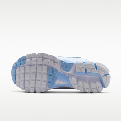 Order (W) Nike Zoom Vomero 5 Bianco/Alluminio/Grigio Calcio/Argento Metallico IV4311-100