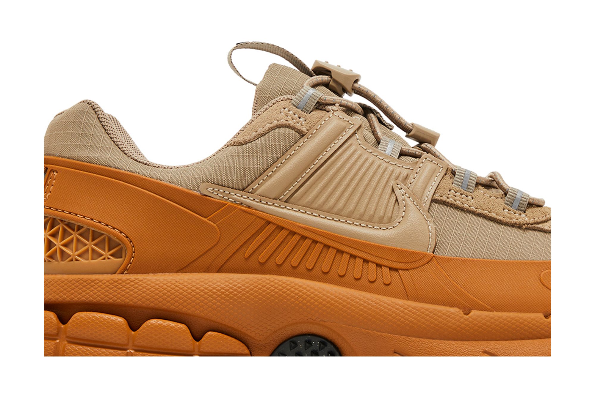 Shop (W) （女款）Nike Zoom Vomero Roam 'Flax' HQ2181-200鞋款 HQ2181-200