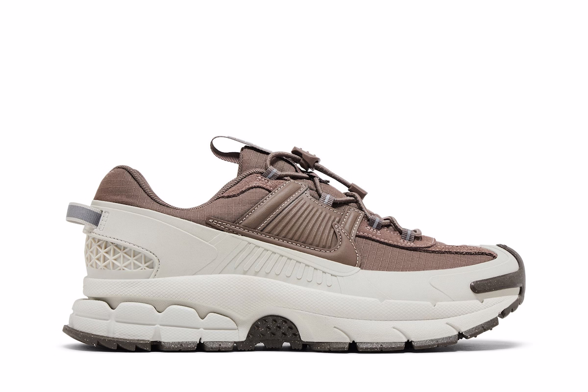 (Women) Nike Zoom Vomero Roam 'Light Bone Mink Brown'