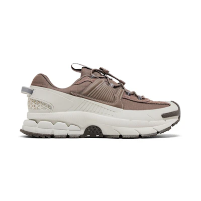(W) Nike Zoom Vomero Roam 'Light Bone Mink Brown'