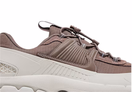 Lookbook (Women) Nike Zoom Vomero Roam 'Light Bone Mink Brown' HQ2181-006