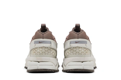 (Women) Nike Zoom Vomero Roam 'Light Bone Mink Brown'