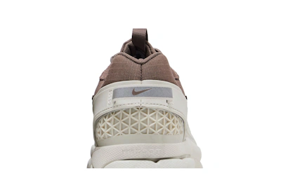 (Women) Nike Zoom Vomero Roam 'Light Bone Mink Brown'