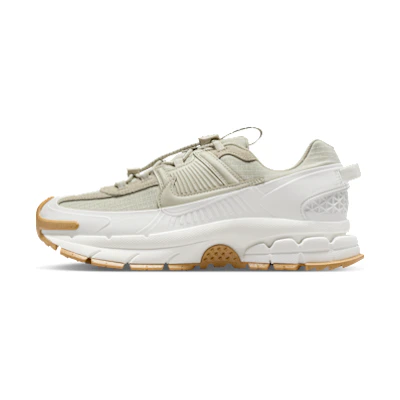 (W) Nike Zoom Vomero Roam Sail/Black Light Brown/Racer Blue/Light Stone