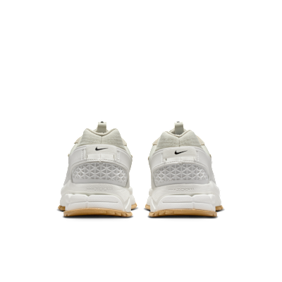 Details for Nike Zoom Vomero Roam Sail/Negro Marrón Claro/Azul Racer/Piedra Clara HQ2181-100