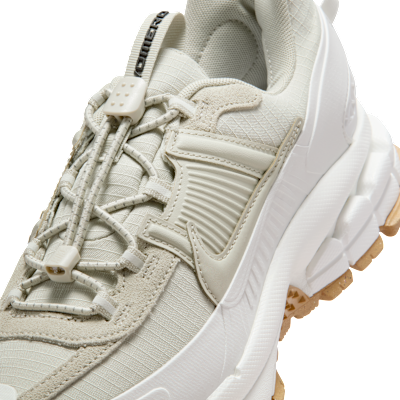 Sizing Nike Zoom Vomero Roam Sail/Negro Marrón Claro/Azul Racer/Piedra Clara HQ2181-100