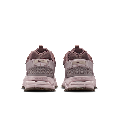 Details for (W) Nike Zoom Vomero Roam Tattoo/Particle Rose/Silt Red/Tattoo HQ2181-501