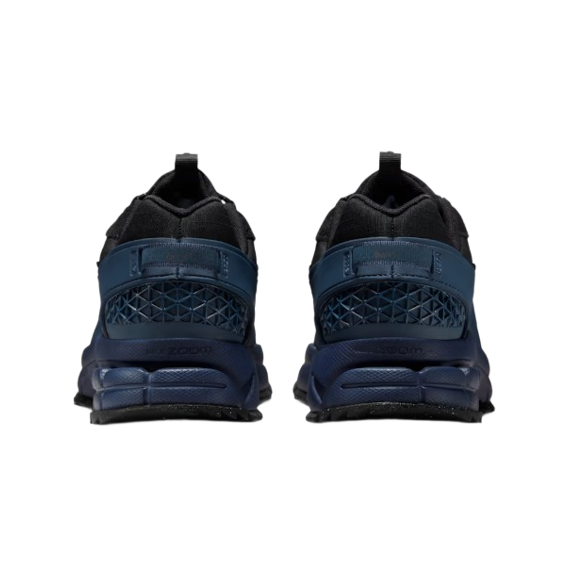 Lookbook (W) Nike Zoom Vomero Roam Winterized ''Mitternachtsblau'' HQ2181-400