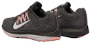 Lookbook (W) Nike Zoom Winflo 5 ''Newsprint'' Scarpe Running AA7414-004