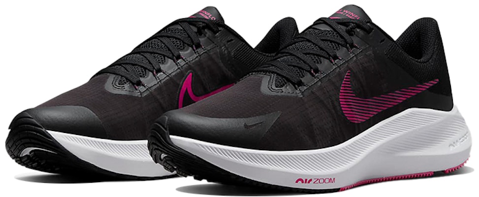 (W) Nike Zoom Winflo 8 'Hitam Fireberry' CW3421-004 Lookbook (W) Nike Zoom Winflo 8 'Hitam Fireberry' CW3421-004