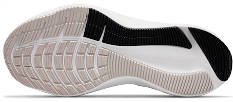 (W) Nike Zoom Winflo 8 'Putih Flash Crimson' CW3421-101 Details for (W) Nike Zoom Winflo 8 'Putih Flash Crimson' CW3421-101