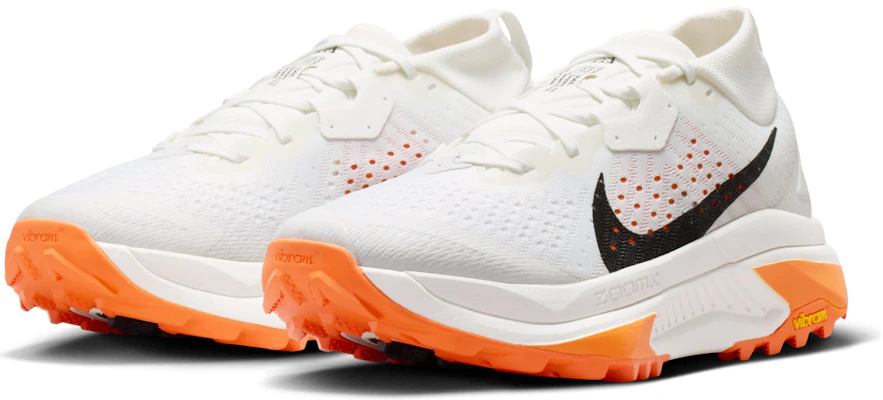 (W) Nike ZoomX ACG Zegama ''Bianco Summit Arancione Sicurezza Nero'' HV8115-103 Lookbook (W) Nike ZoomX ACG Zegama ''Bianco Summit Arancione Sicurezza Nero'' HV8115-103