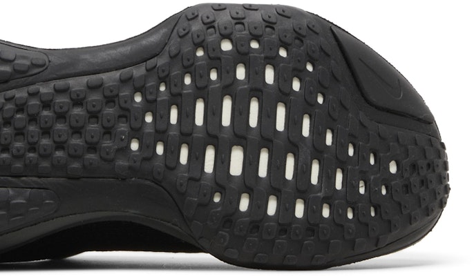 (W) Nike ZoomX Invincible 3 'Hitam Anthracite' DR2660-007 Purchase (W) Nike ZoomX Invincible 3 'Hitam Anthracite' DR2660-007