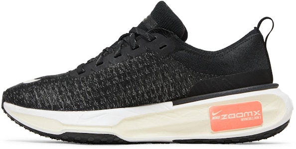 (W) Nike ZoomX Invincible 3 'Hitam Putih' DR2660-001 Lookbook (W) Nike ZoomX Invincible 3 'Hitam Putih' DR2660-001